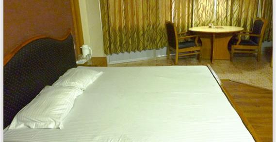 Hotel Yak